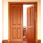 Cómo solucionar los problemas más comunes en puertas de madera